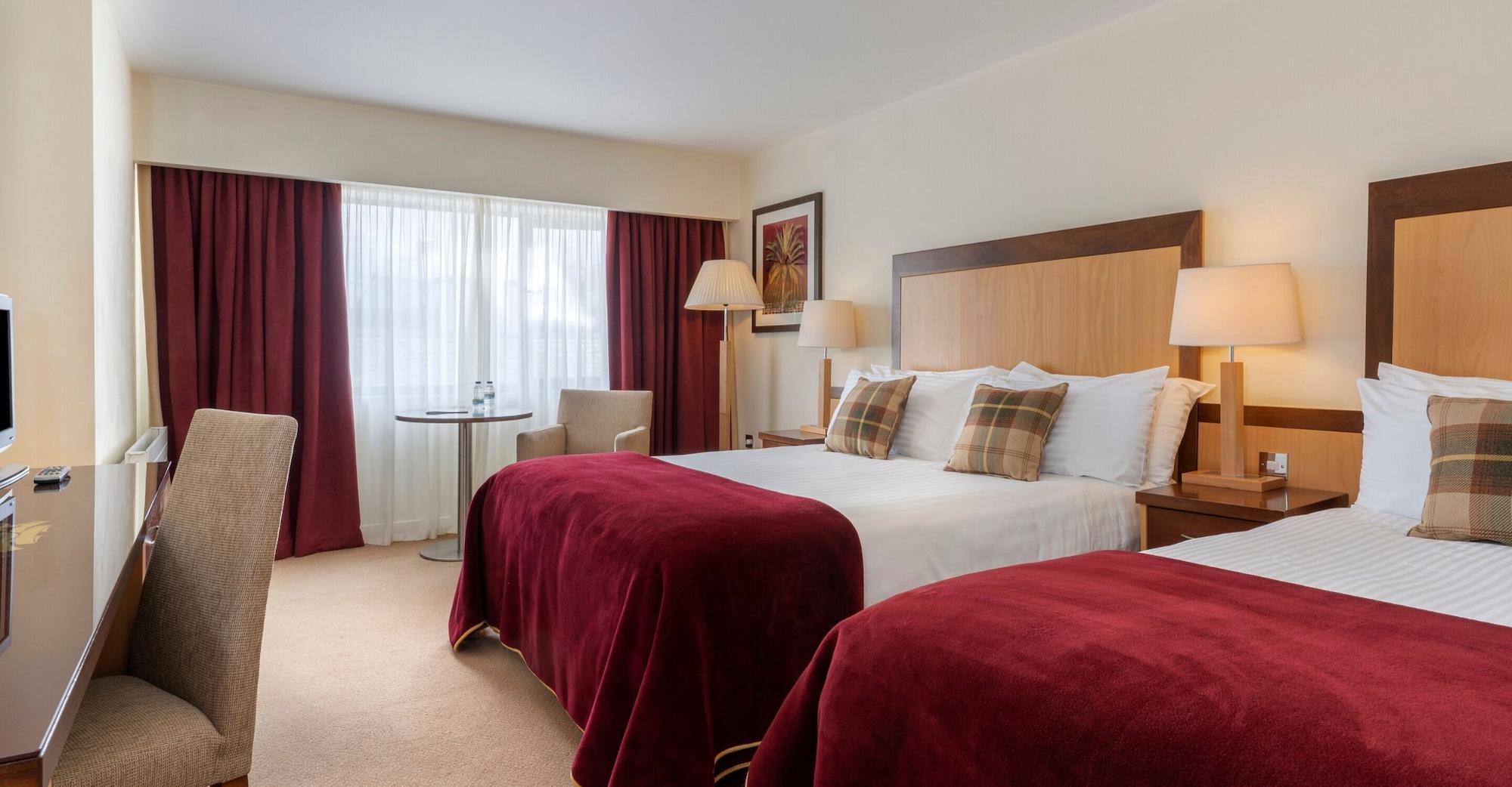 קלס Headfort Arms Hotel מראה חיצוני תמונה