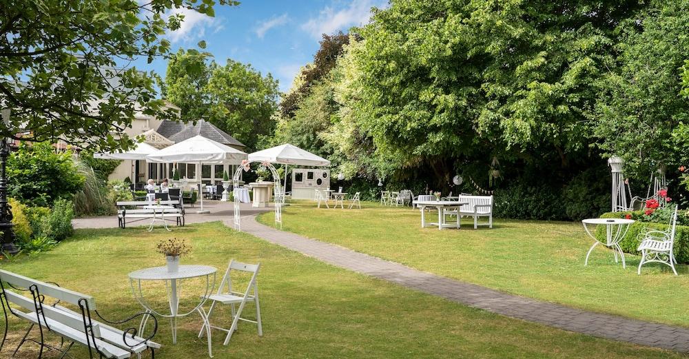 קלס Headfort Arms Hotel מראה חיצוני תמונה