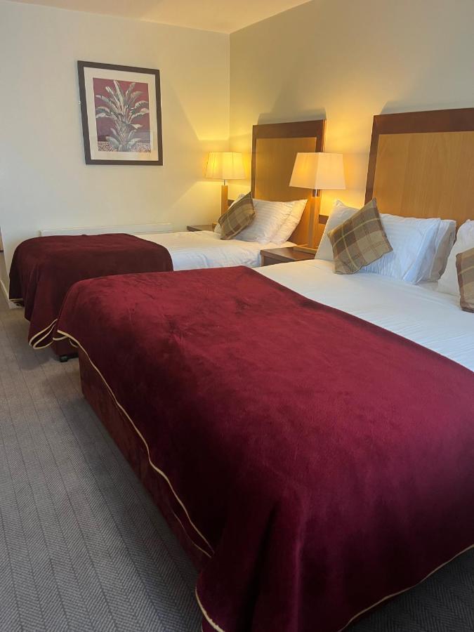 קלס Headfort Arms Hotel מראה חיצוני תמונה