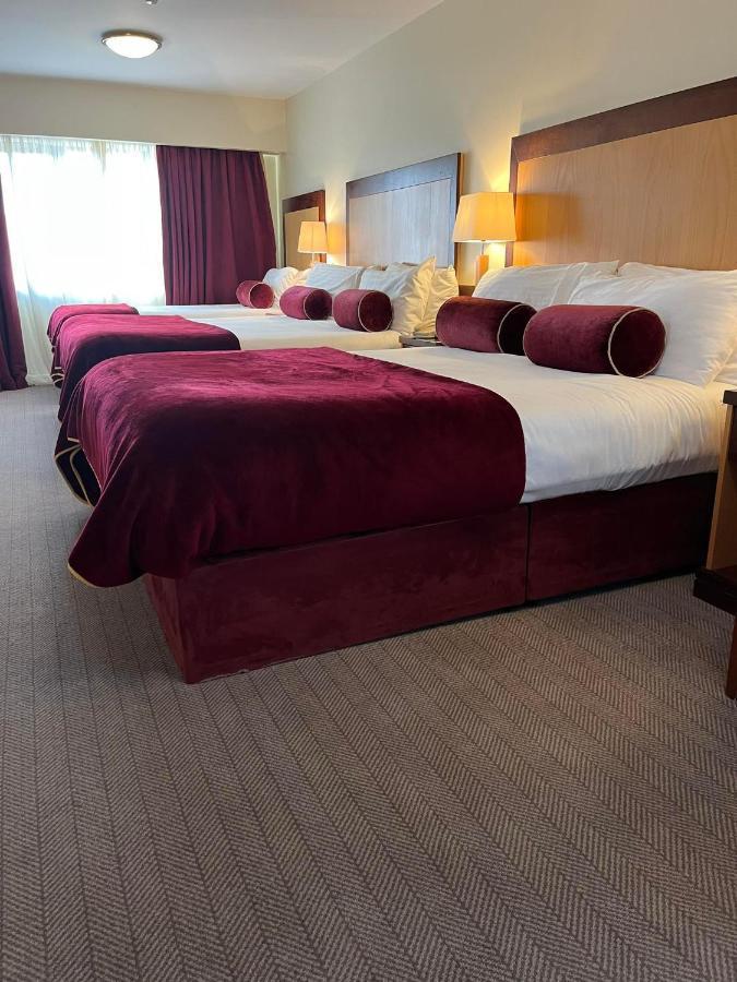 קלס Headfort Arms Hotel מראה חיצוני תמונה
